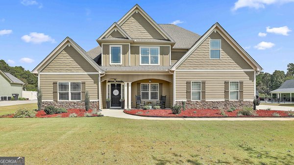20 Water Oak Drive, Sharpsburg