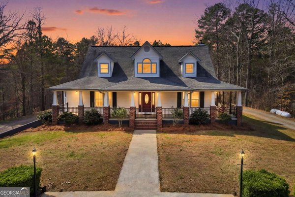 1215 Crossroads Church Road, Ellijay