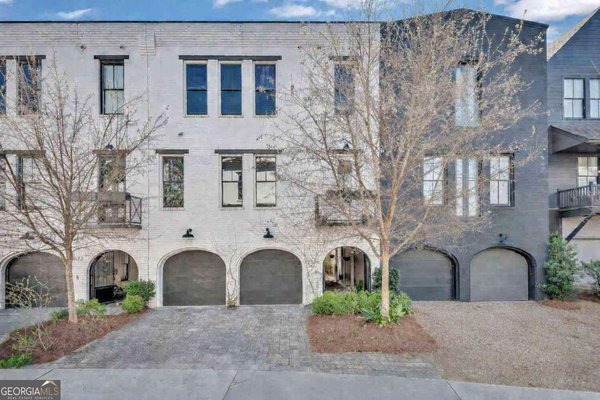 2074 Telfair Circle Atlanta