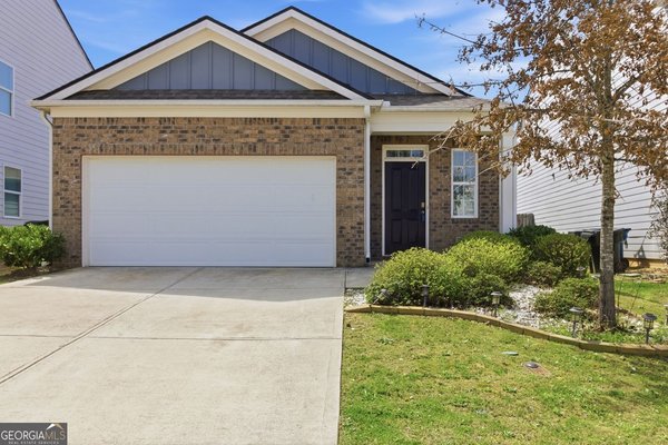 5515 Foxglove Way Oakwood