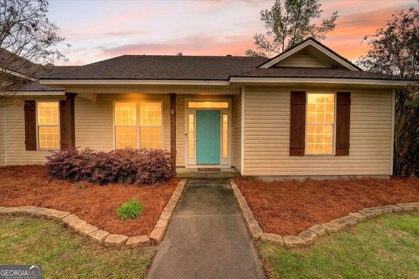 512 Adelante Lane, Guyton