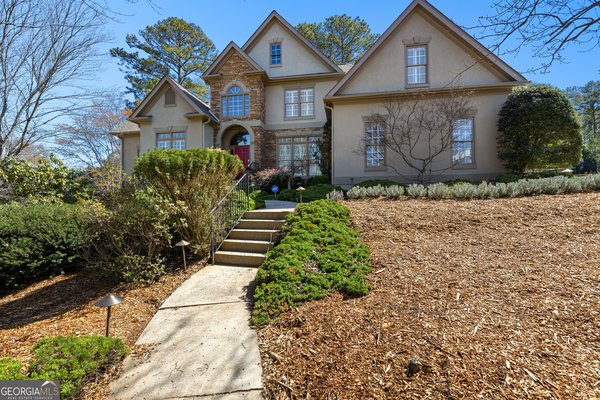 322 Loring Lane Peachtree City