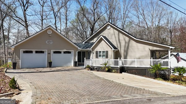 504 Rue Chalet Lavonia