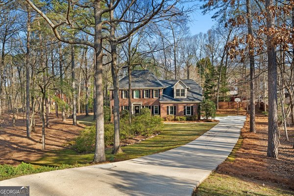 9399 Cresent Ct Douglasville