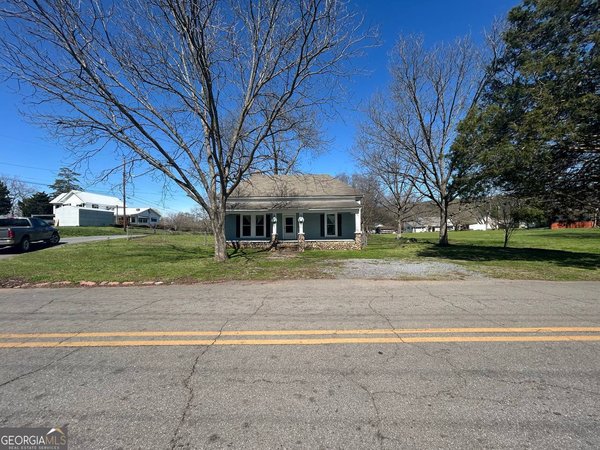 186 Calhoun St Fairmount