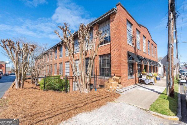 301 Bradley  A305 Street, Carrollton