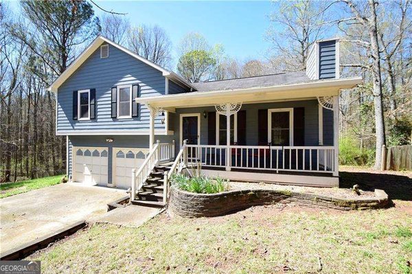 190 Deering Drive, Douglasville