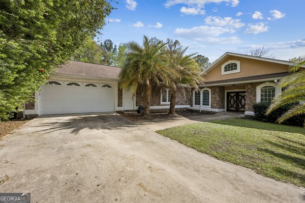 515 Hide Away Lake Loop, Kingsland