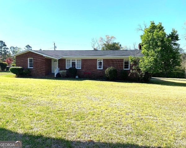555 Jordan Lane Swainsboro