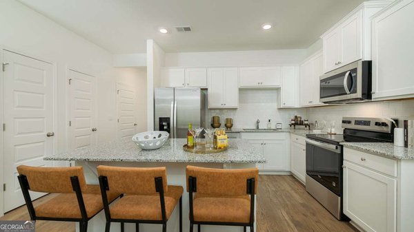 2296 Jamin Bend, Lithonia