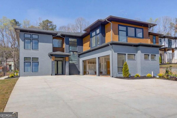 806 Riverside Road, Sugar Hill