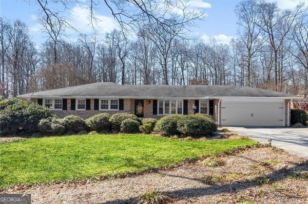 146 Lancelot Way, Lawrenceville