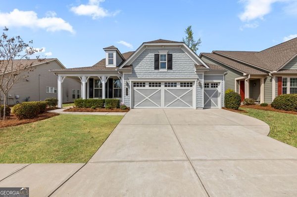 122 Iron Oak Drive, Peachtree City