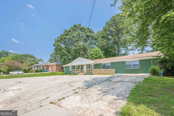 4806 Rockbridge Road Stone Mountain