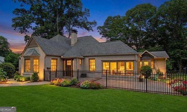 584 Cherokee Street Marietta