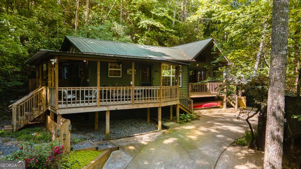 1180 Ruby Lake Drive Hiawassee