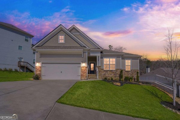 717 Broken Arrow, Waleska