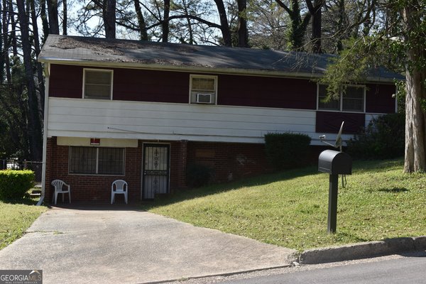 3197 Pennington Circle Atlanta