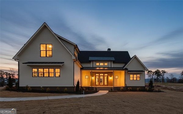 151 Palisade Drive, Rydal