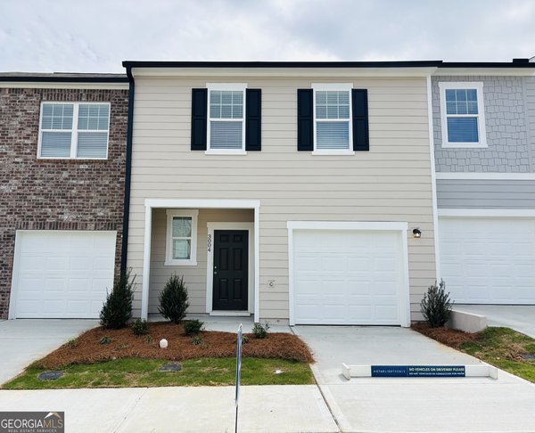 3004 Osier Circle, Douglasville