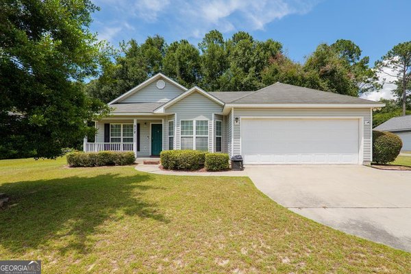 212 Hilltop Circle, Valdosta