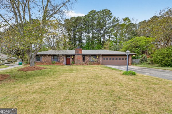 1177 Charlie Lane, Lilburn