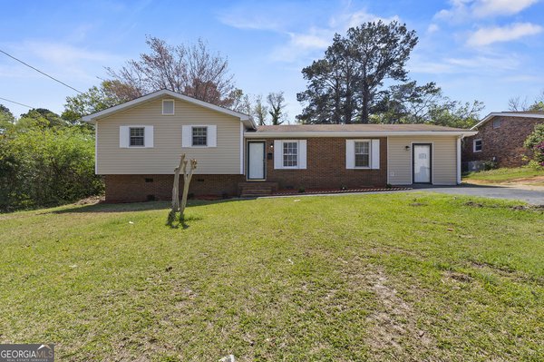 108 Tina Drive, Warner Robins