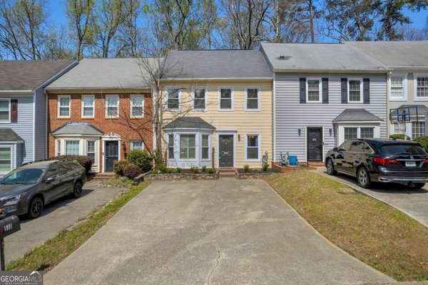 513 Salem Woods Drive, Marietta