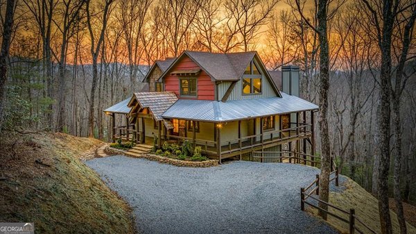 895 Price Road, Blue Ridge