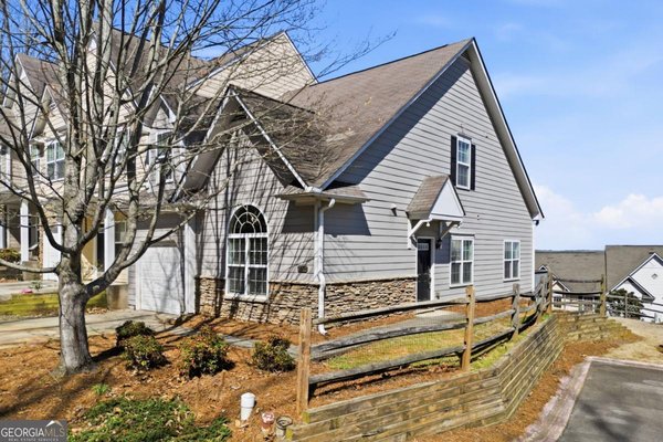 2207 Hoskin Court, Kennesaw