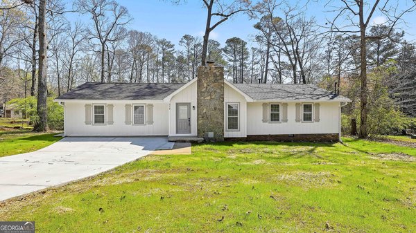 218 Hyde Circle Newnan