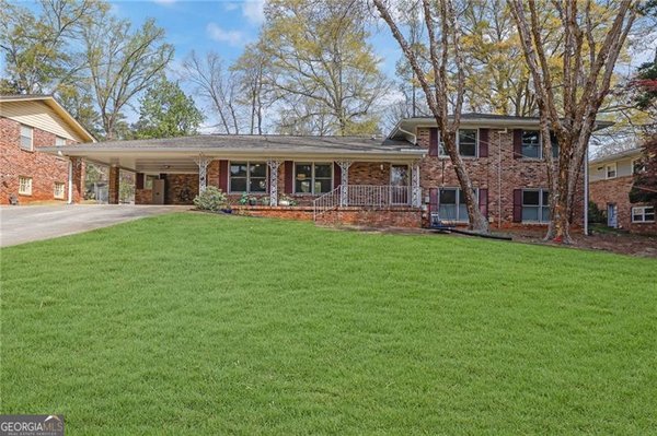 2476 Burnt Leaf Lane, Decatur
