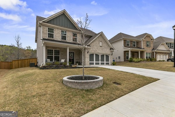 5070 Sierra Creek Drive, Hoschton