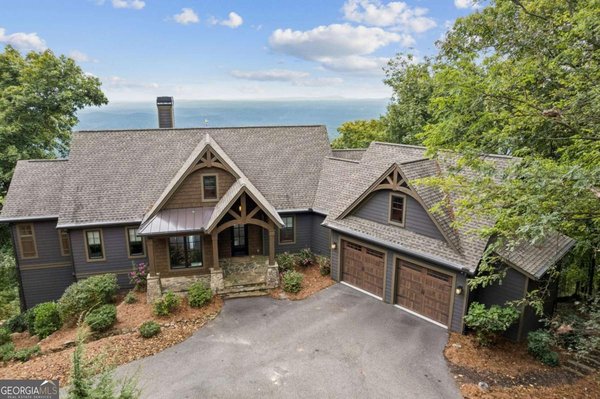 1455 Ridgeview Drive Big Canoe