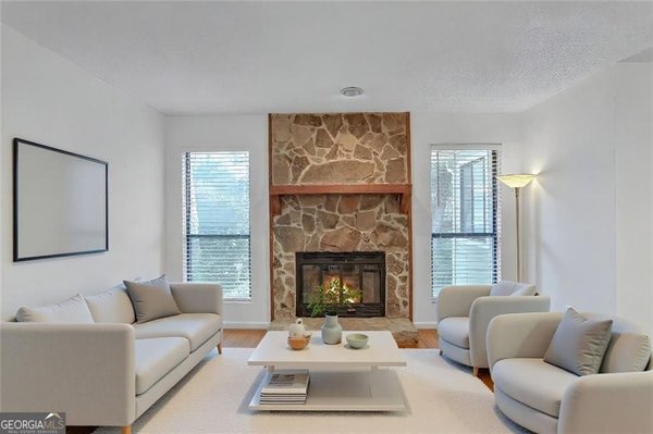 3445 Ivys Walk, Atlanta