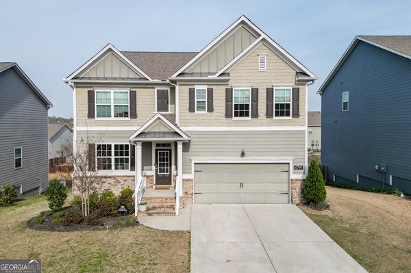 main picture of 6790 Scarlet Oak Way, Flowery Branch