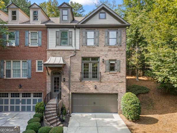 2602 Long Pointe Roswell