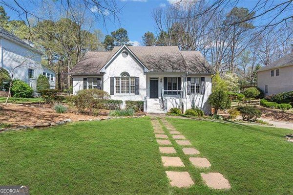 2838 Saddlebrook Way, Marietta