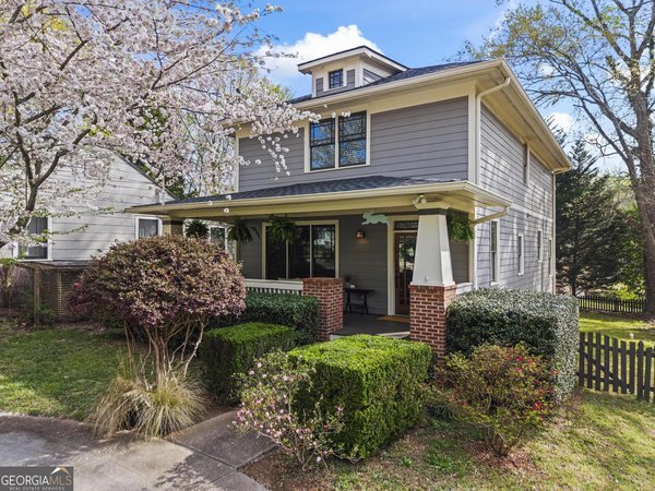 1090 Benteen Avenue, Atlanta