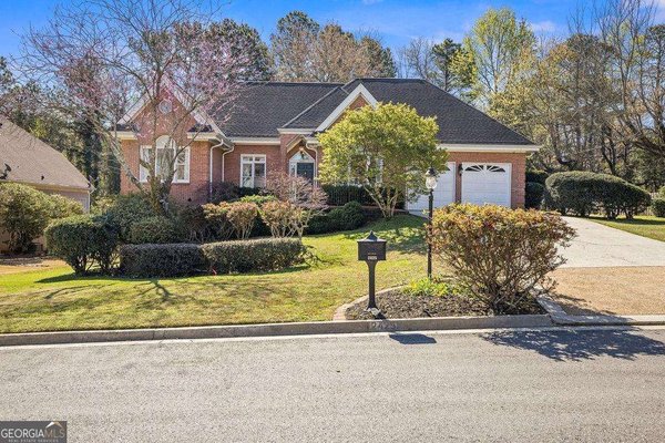 2425 William Court, Dunwoody