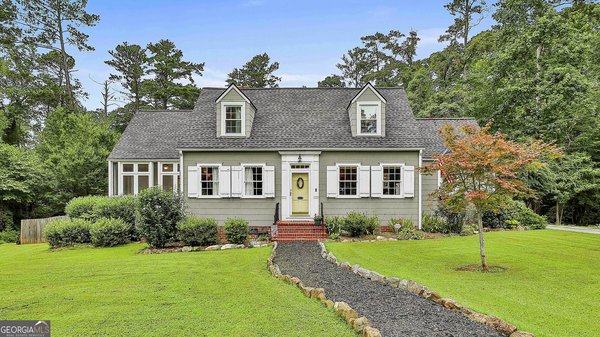 6455 Rivertown Road Fairburn - main photo