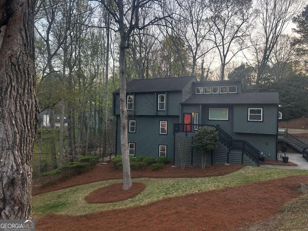 125 Brier Court Roswell