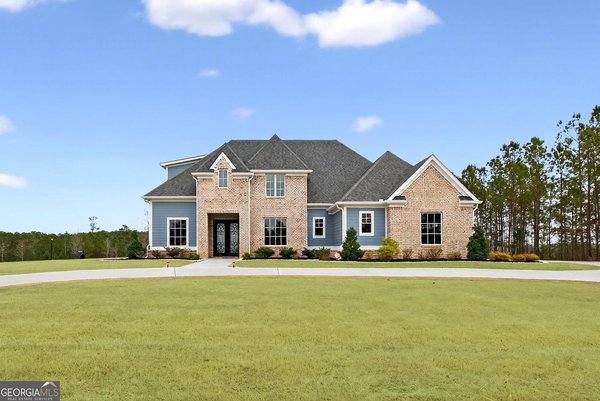 61 Forest Berry Court Newnan