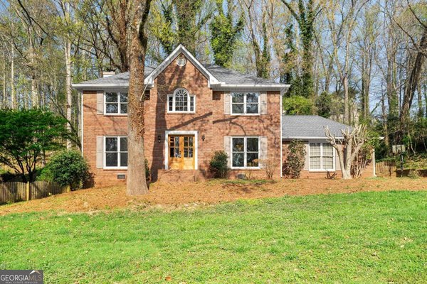 490 Guilford Circle, Marietta