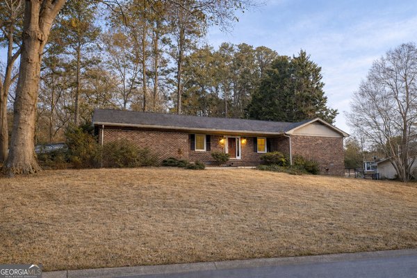 370 Merrydale Drive, Marietta