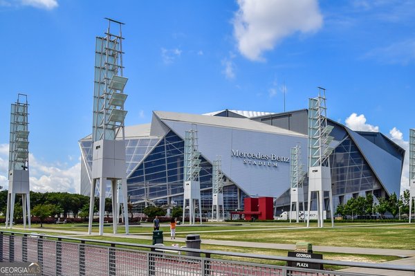 215 Piedmont Avenue, Atlanta