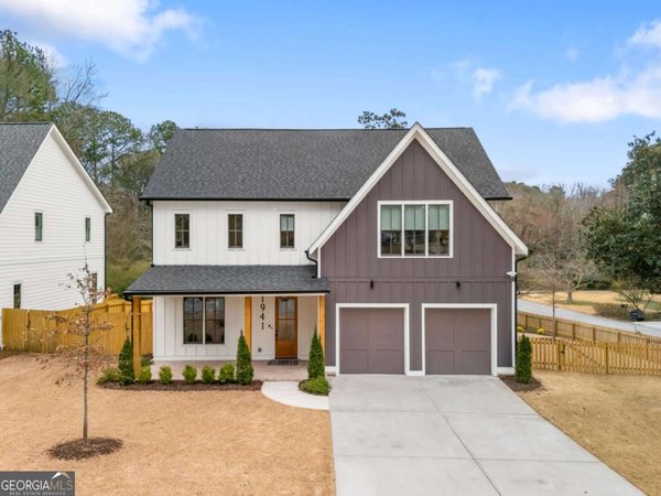 1941 Royal Court Atlanta