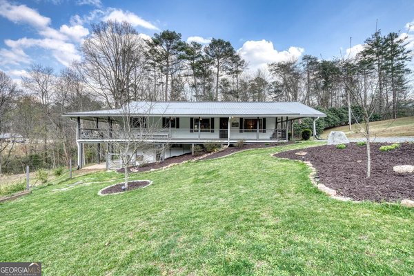 399 Pack Creek Road, Blue Ridge