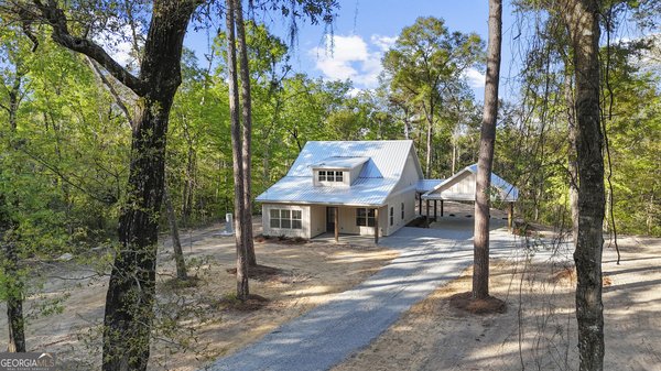 150 Lakeview Drive Jesup