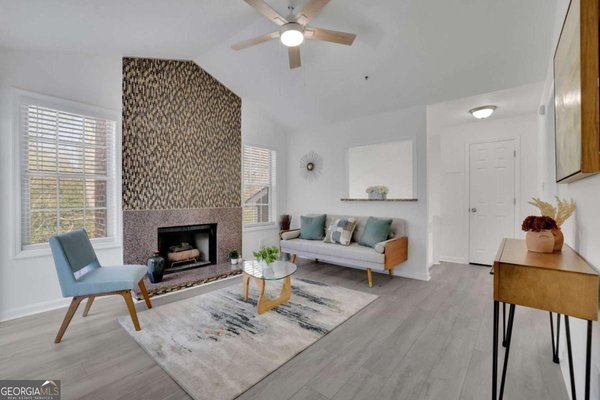 5616 River Heights Crossing Marietta - main photo